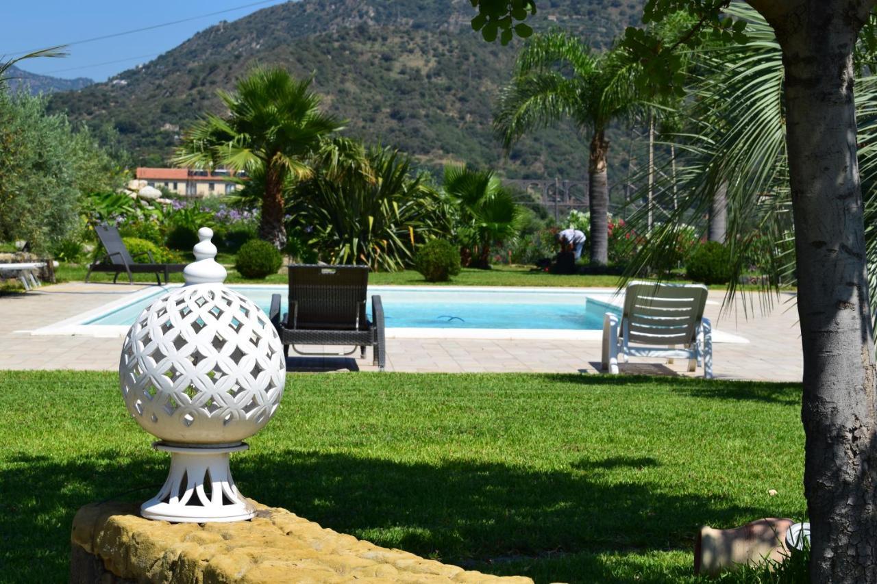 Taormina Villa Ibiscus Alcantara Gaggi Екстер'єр фото